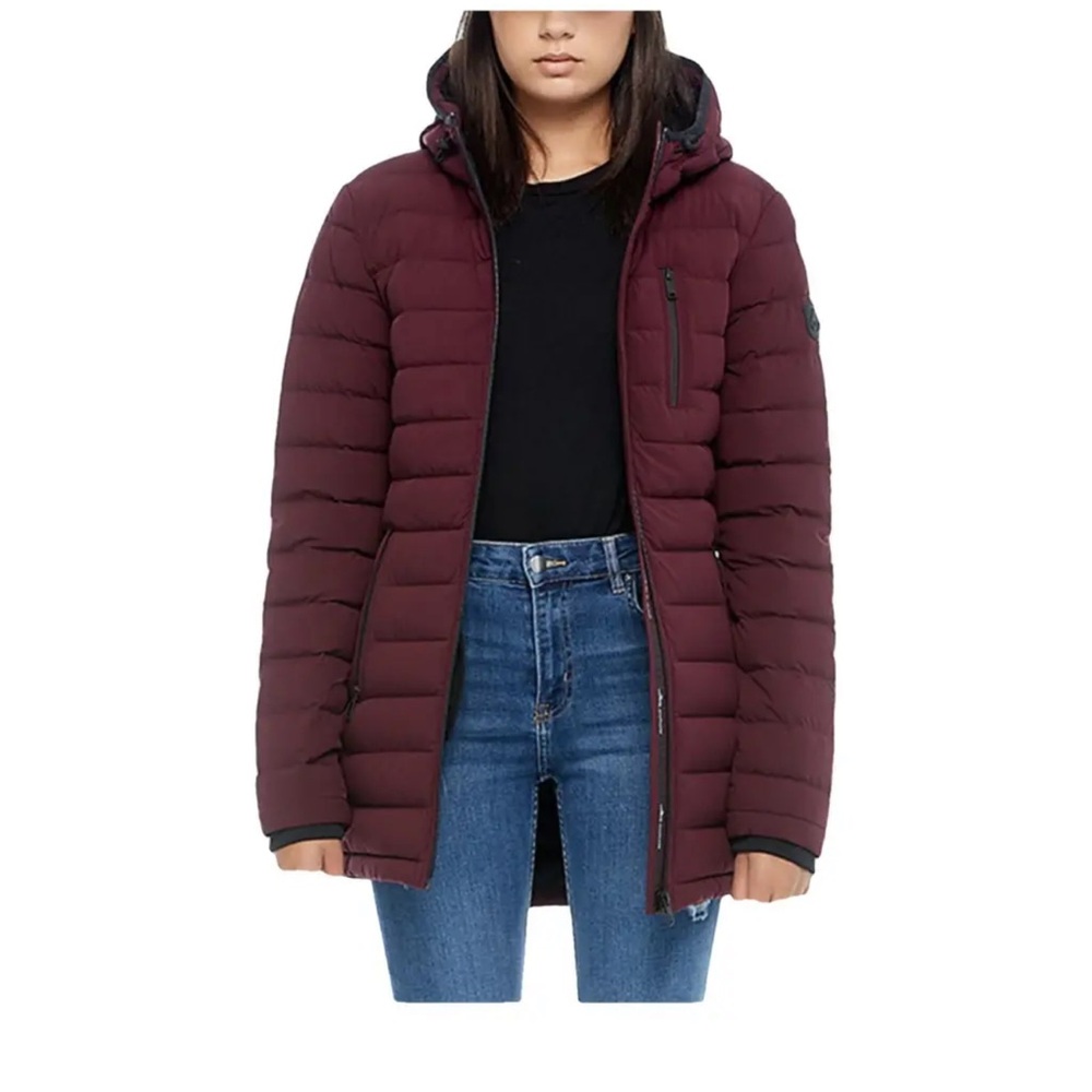 Moose Knuckles Red Puffer Jacket with Hood and Quilted Design